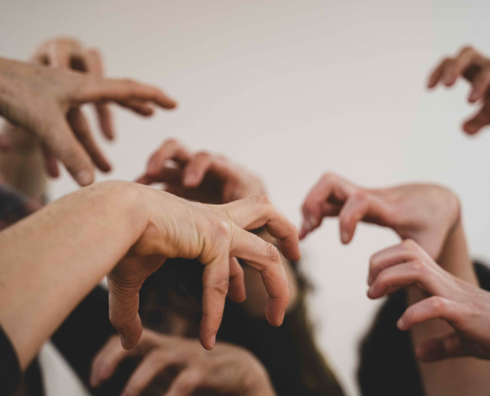AULA DE DANZA DO CAMPUS DE OURENSE. UVIGO / CÍA. DE DANZA USC / AULA DE DANZA DA UDC / A CASA VELLA DANZA
